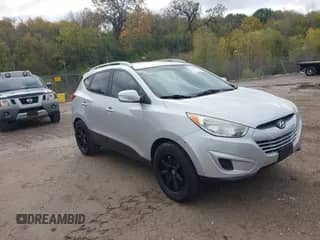 2012 Hyundai Tucson GLS с VIN KM8JU3AC3CU433615, выставлен на аукционе IAAI как лот 43513146 с пробегом 187 525 миль миль и . История ставок и продаж доступна на DreamBid. Изображение 1.