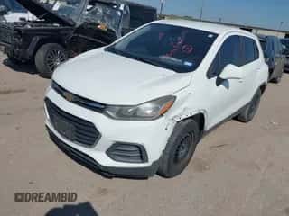 2017 Chevrolet Trax LS z VIN 3GNCJKSB7HL159110, wystawiony jako IAAI lot #43461544 z przebiegiem 211 929 mil mil oraz . Historia ofert i sprzedaży dostępna na DreamBid. Obrazek 2.