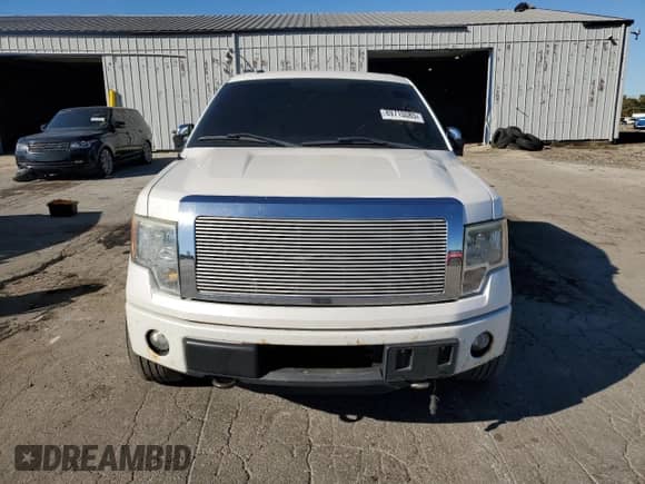 2012 Ford F-150 XL z VIN 1FTFW1ET7CFA31829, wystawiony jako Copart lot #89715585 z przebiegiem 322 946 mil mil oraz Czysty tytuł • Clean title. Historia ofert i sprzedaży dostępna na DreamBid. Obrazek 5.