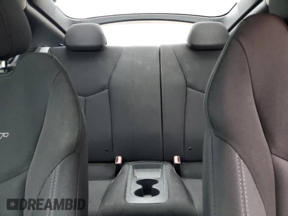 2015 Hyundai Veloster RE:FLEX with VIN KMHTC6AD7FU235596, listed as a Copart auction lot 55461305 with 141,636 mi miles and Salvage title. Bid and sale history available at DreamBid. Image 10.