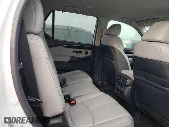 2024 Honda Pilot EX-L с VIN 5FNYG1H49RB032102, выставлен на аукционе Copart как лот 73913564 с пробегом Не указан миль и Списание • Salvage title. История ставок и продаж доступна на DreamBid. Изображение 11.
