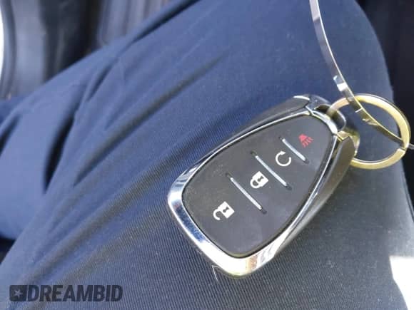2020 Chevrolet Traverse LS с VIN 1GNEVFKW0LJ191534, выставлен на аукционе IAAI как лот 42341843 с пробегом 76 745 миль миль и . История ставок и продаж доступна на DreamBid. Изображение 11.