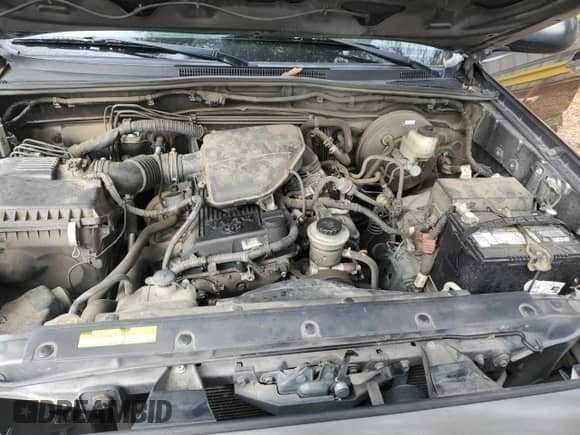 2015 Toyota Tacoma PreRunner with VIN 5TFTX4GN9FX039509, listed as a Copart auction lot 43815055 with 175,462 mi miles and Salvage title. Bid and sale history available at DreamBid. Image 11.