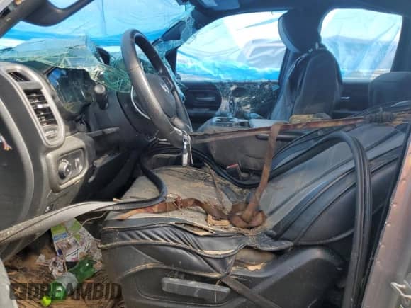 2023 Ram 1500 Tradesman z VIN 1C6RRFCG5PN619433, wystawiony jako Copart lot #70200855 z przebiegiem Nie podano mil oraz Szkoda całkowita • Salvage title. Historia ofert i sprzedaży dostępna na DreamBid. Obrazek 7.