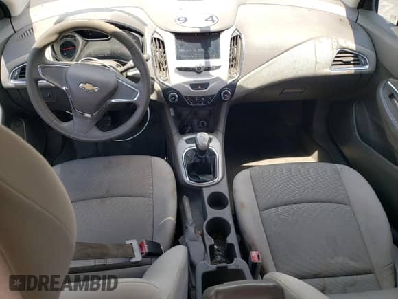 2016 Chevrolet Cruze LS с VIN 1G1BB5SM2G7277727, выставлен на аукционе Copart как лот 67527695 с пробегом 81 698 миль миль и Списание • Salvage title. История ставок и продаж доступна на DreamBid. Изображение 8.