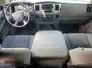 2007 Dodge 2500 SLT z VIN 3D7KR28A27G792459, wystawiony jako Copart lot #80078954 z przebiegiem 135 423 mil mil oraz Szkoda całkowita • Salvage title. Historia ofert i sprzedaży dostępna na DreamBid. Obrazek 8.