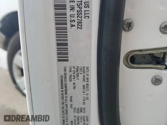 2023 Ram 1500 Tradesman z VIN 1C6RR7FT5PS527822, wystawiony jako Copart lot #67057145 z przebiegiem 42 566 mil mil oraz Czysty tytuł • Clean title. Historia ofert i sprzedaży dostępna na DreamBid. Obrazek 13.