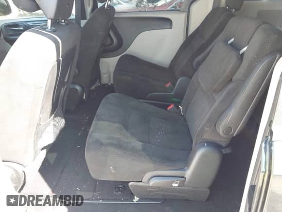 2016 Dodge Grand Caravan SE Plus with VIN 2C4RDGBG4GR131544, listed as a IAAI auction lot 43218815 with 177,285 mi miles and . Bid and sale history available at DreamBid. Image 8.