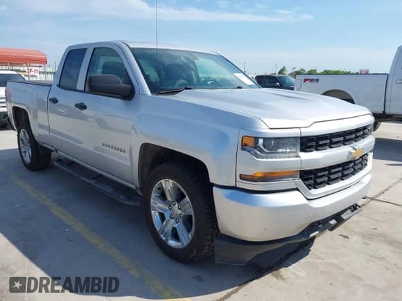 2017 Chevrolet Silverado 1500 Custom с VIN 1GCRCPEH6HZ367918, выставлен на аукционе IAAI как лот 42257373 с пробегом 117 010 миль миль и . История ставок и продаж доступна на DreamBid. Изображение 1.