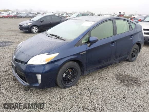 2012 Toyota Prius Three with VIN JTDKN3DU5C1595158, listed as a IAAI auction lot 43477208 with 188,101 mi miles and . Bid and sale history available at DreamBid. Image 18.