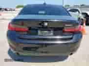 2021 BMW 3 Series 330i с VIN 3MW5R1J06M8C18534, выставлен на аукционе Copart как лот 80624445 с пробегом Не указан миль и Списание • Salvage title. История ставок и продаж доступна на DreamBid. Изображение 6.