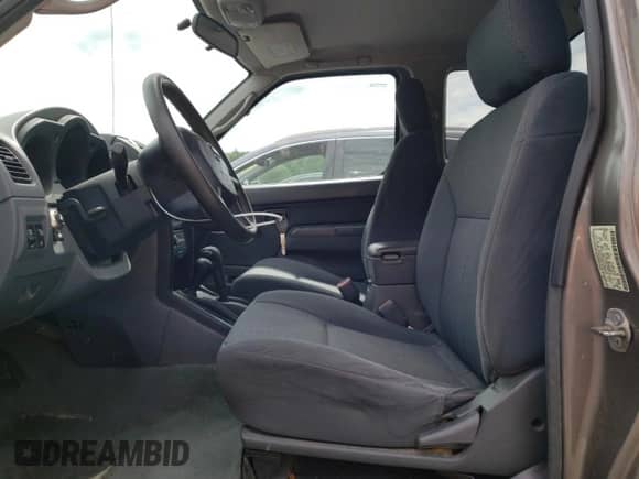 2003 Nissan Frontier XE z VIN 1N6ED26Y43C438846, wystawiony jako Copart lot #65228705 z przebiegiem 77 000 mil mil oraz Czysty tytuł • Clean title. Historia ofert i sprzedaży dostępna na DreamBid. Obrazek 7.