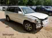 2004 Toyota Highlander with VIN JTEGP21A140015105, listed as a Copart auction lot 71859455 with 270,544 mi miles and Salvage title. Bid and sale history available at DreamBid. Image 4.