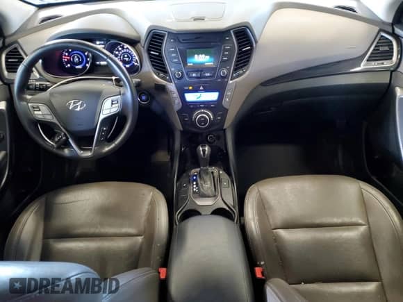 2016 Hyundai Santa Fe Premium with VIN KM8SNDHF2GU135568, listed as a Copart auction lot 63072485 with 166,101 mi miles and Clean title. Bid and sale history available at DreamBid. Image 8.