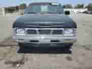 1990 Nissan Frontier XE с VIN 1N6SD11S5LC350520, выставлен на аукционе Copart как лот 61065885 с пробегом 182 913 миль миль и Чистый • Clean title. История ставок и продаж доступна на DreamBid. Изображение 5.