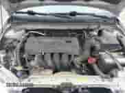 2005 Toyota Corolla CE z VIN 1NXBR30E45Z525134, wystawiony jako IAAI lot #43421593 z przebiegiem 186 223 mil mil oraz . Historia ofert i sprzedaży dostępna na DreamBid. Obrazek 10.