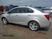 2013 Chevrolet Sonic LTZ с VIN 1G1JE5SG5D4217581, выставлен на аукционе Copart как лот 55977985 с пробегом 49 601 миль миль и Списание • Salvage title. История ставок и продаж доступна на DreamBid. Изображение 2.