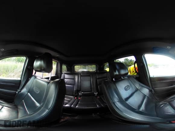 2017 Jeep Grand Cherokee Overland with VIN 1C4RJFCG7HC843414, listed as a IAAI auction lot 42394139 with 103,061 mi miles and . Bid and sale history available at DreamBid. Image 19.