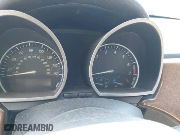 2003 BMW Z4 2.5i with VIN 4USBT33443LR60435, listed as a IAAI auction lot 42747408 with Not provided miles and . Bid and sale history available at DreamBid. Image 7.