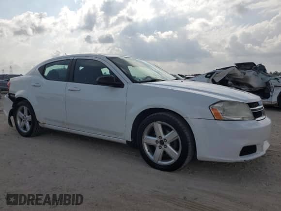 2013 Dodge Avenger SE z VIN 1C3CDZAB2DN665520, wystawiony jako Copart lot #87427435 z przebiegiem 200 188 mil mil oraz Szkoda całkowita • Salvage title. Historia ofert i sprzedaży dostępna na DreamBid. Obrazek 4.