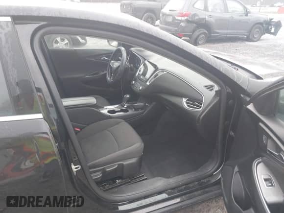 2018 Chevrolet Malibu LT with VIN 1G1ZD5ST0JF154571, listed as a IAAI auction lot 43312524 with 136,248 mi miles and . Bid and sale history available at DreamBid. Image 5.