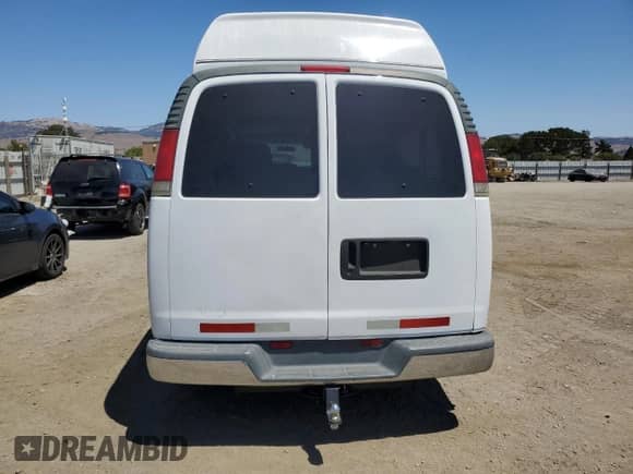 2000 Chevrolet Express Cargo YF7 z VIN 1GBFG15R9Y1214210, wystawiony jako Copart lot #68721795 z przebiegiem 153 219 mil mil oraz Szkoda całkowita • Salvage title. Historia ofert i sprzedaży dostępna na DreamBid. Obrazek 6.