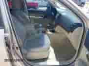 2007 Hyundai Santa Fe SE с VIN 5NMSH13E27H128622, выставлен на аукционе IAAI как лот 43003043 с пробегом 213 596 миль миль и . История ставок и продаж доступна на DreamBid. Изображение 5.