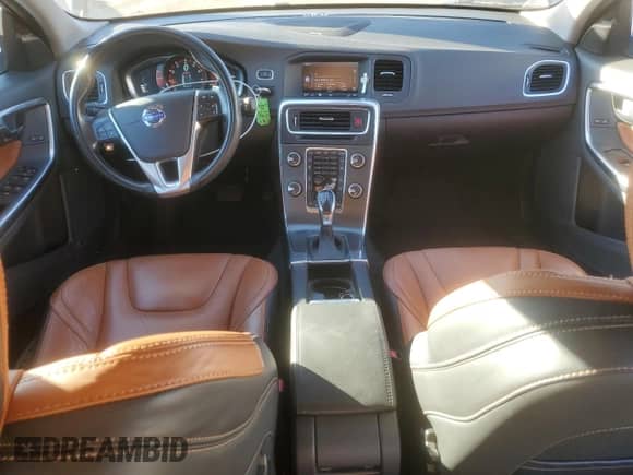 2014 Volvo S60 T5 с VIN YV1612FS8E2285256, выставлен на аукционе Copart как лот 84628425 с пробегом 167 801 миль миль и Списание • Salvage title. История ставок и продаж доступна на DreamBid. Изображение 8.
