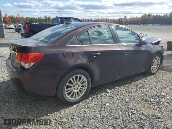 2015 Chevrolet Cruze ECO z VIN 1G1PH5SB1F7169343, wystawiony jako Copart lot #84589525 z przebiegiem 105 468 mil mil oraz Szkoda całkowita • Salvage title. Historia ofert i sprzedaży dostępna na DreamBid. Obrazek 3.