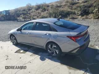 2025 Hyundai Elantra SEL Sport z VIN KMHLM4DJ4SU167965, wystawiony jako Copart lot #90042975 z przebiegiem 3 464 mil mil oraz Szkoda całkowita • Salvage title. Historia ofert i sprzedaży dostępna na DreamBid. Obrazek 2.