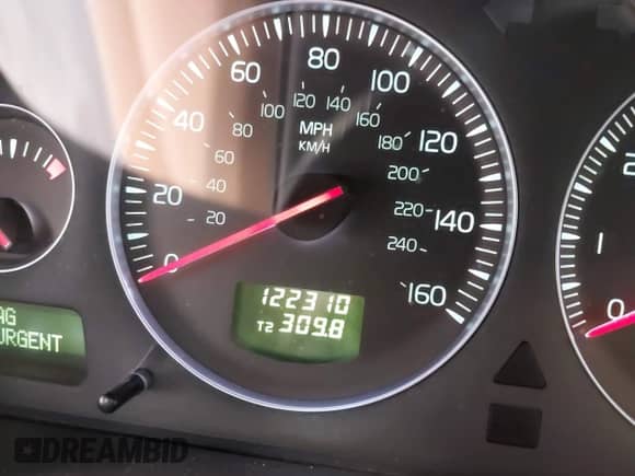 2009 Volvo S60 2.5T с VIN YV1RH592492733570, выставлен на аукционе IAAI как лот 43129477 с пробегом 122 310 миль миль и . История ставок и продаж доступна на DreamBid. Изображение 16.