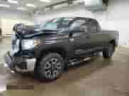2019 Toyota Tundra SR5 с VIN 5TFUW5F14KX849944, выставлен на аукционе Copart как лот 67986575 с пробегом 136 748 миль миль и Чистый • Clean title. История ставок и продаж доступна на DreamBid. Изображение 1.