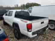 2019 Toyota Tacoma TRD Off Road with VIN 3TMCZ5AN8KM217225, listed as a Copart auction lot 71895695 with 80,104 mi miles and Salvage title. Bid and sale history available at DreamBid. Image 2.