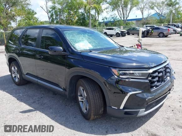 2024 Honda Pilot EX-L with VIN 5FNYG2H49RB014141, listed as a IAAI auction lot 42013162 with 13,351 mi miles and . Bid and sale history available at DreamBid. Image 1.