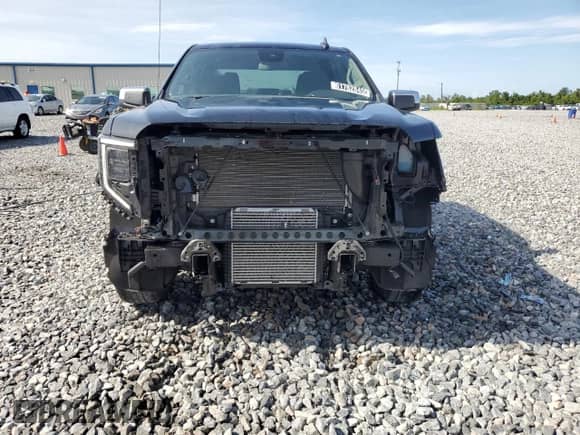 2024 GMC Sierra 1500 SLE with VIN 3GTPHBEK1RG388071, listed as a Copart auction lot 61762845 with 28,643 mi miles and Clean title. Bid and sale history available at DreamBid. Image 5.