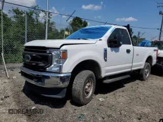 2020 Ford F-250 XL с VIN 1FTBF2B67LEE82722, выставлен на аукционе Copart как лот 61179985 с пробегом 39 464 миль миль и Списание • Salvage title. История ставок и продаж доступна на DreamBid. Изображение 1.