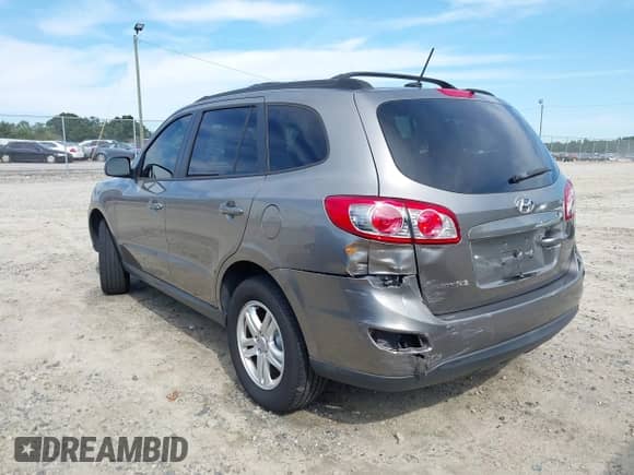 2012 Hyundai Santa Fe GLS с VIN 5XYZG3AB6CG112790, выставлен на аукционе IAAI как лот 43071542 с пробегом 260 083 миль миль и . История ставок и продаж доступна на DreamBid. Изображение 6.