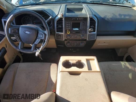 2015 Ford F-150 XLT z VIN 1FTFX1EF9FFA18575, wystawiony jako Copart lot #80157825 z przebiegiem 112 549 mil mil oraz Szkoda całkowita • Salvage title. Historia ofert i sprzedaży dostępna na DreamBid. Obrazek 8.