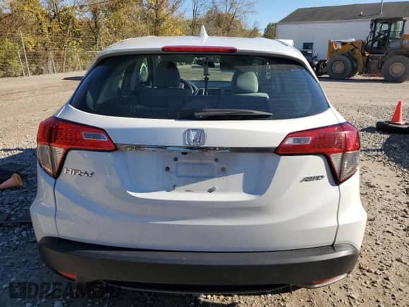 2022 Honda HR-V LX с VIN 3CZRU6H3XNM709045, выставлен на аукционе Copart как лот 82567595 с пробегом 73 623 миль миль и Списание • Salvage title. История ставок и продаж доступна на DreamBid. Изображение 6.