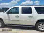 2013 Chevrolet Suburban LTZ with VIN 1GNSCKE08DR101994, listed as a IAAI auction lot 42597417 with 270,849 mi miles and . Bid and sale history available at DreamBid. Image 14.