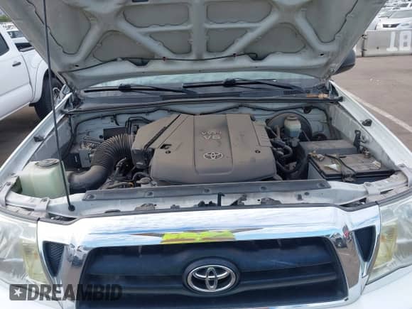 2006 Toyota Tacoma PreRunner with VIN 5TEKU72N06Z290196, listed as a IAAI auction lot 43398306 with 291,580 mi miles and . Bid and sale history available at DreamBid. Image 10.