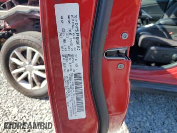 2013 Dodge Journey SXT with VIN 3C4PDCBG3DT570954, listed as a Copart auction lot 81314115 with 152,001 mi miles and Salvage title. Bid and sale history available at DreamBid. Image 14.