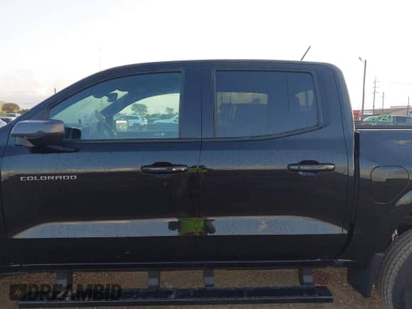 2024 Chevrolet Colorado 2WD LT with VIN 1GCPSCEK7R1315809, listed as a IAAI auction lot 42431889 with 206 mi miles and . Bid and sale history available at DreamBid. Image 14.