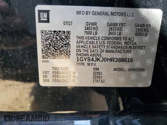 2017 Cadillac Escalade ESV Premium Luxury с VIN 1GYS4JKJ0HR388616, выставлен на аукционе Copart как лот 70712465 с пробегом 124 418 миль миль и Списание • Salvage title. История ставок и продаж доступна на DreamBid. Изображение 13.