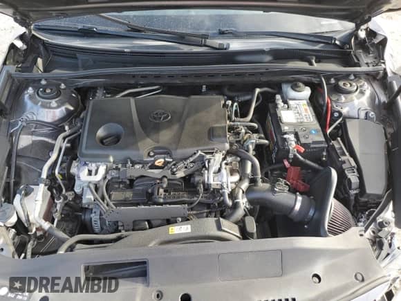 2020 Toyota Camry LE z VIN 4T1C11AK7LU372329, wystawiony jako Copart lot #84774805 z przebiegiem 92 339 mil mil oraz Nie do naprawy • Non repairable. Historia ofert i sprzedaży dostępna na DreamBid. Obrazek 11.