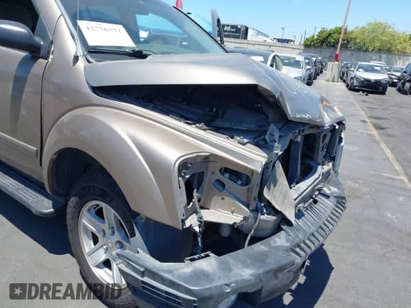 2005 Dodge Durango SLT with VIN 1D4HB48N15F613532, listed as a IAAI auction lot 42756372 with 145,158 mi miles and . Bid and sale history available at DreamBid. Image 12.