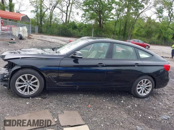 2014 BMW 3 Series 328i Gran Turismo xDrive с VIN WBA3X5C5XED556214, выставлен на аукционе IAAI как лот 42123796 с пробегом 102 159 миль миль и . История ставок и продаж доступна на DreamBid. Изображение 14.