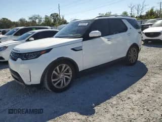 2017 Land Rover Discovery HSE z VIN SALRRBBV9HA040321, wystawiony jako Copart lot #86655295 z przebiegiem 95 571 mil mil oraz Szkoda całkowita • Salvage title. Historia ofert i sprzedaży dostępna na DreamBid. Obrazek 1.