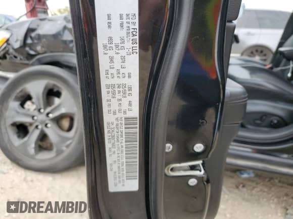 2019 Jeep Compass Altitude with VIN 3C4NJCBB2KT706637, listed as a Copart auction lot 86140265 with 161,415 mi miles and Salvage title. Bid and sale history available at DreamBid. Image 13.