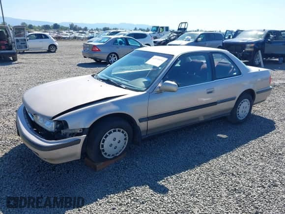 1991 Honda Accord с VIN 1HGCB7259MA057677, выставлен на аукционе IAAI как лот 42576034 с пробегом 86 624 миль миль и . История ставок и продаж доступна на DreamBid. Изображение 2.